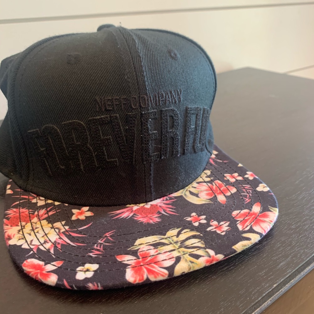 Neff hat
